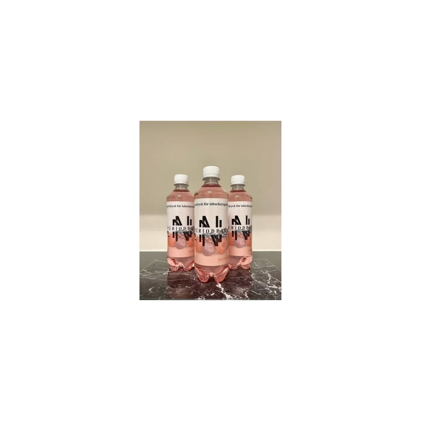 Ny Nivå Sportdryck Periodpaus PET 50cl Swedish Berry