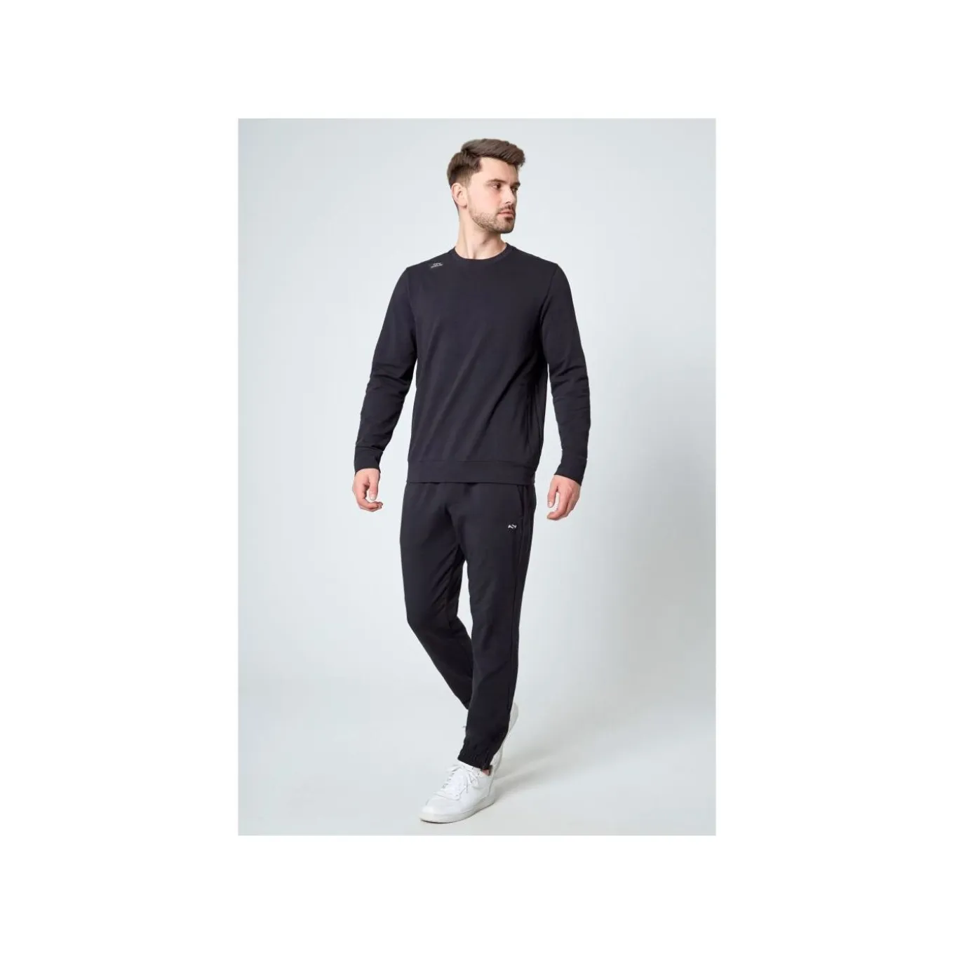 TRUE Byxa Terry Crew Sr Black